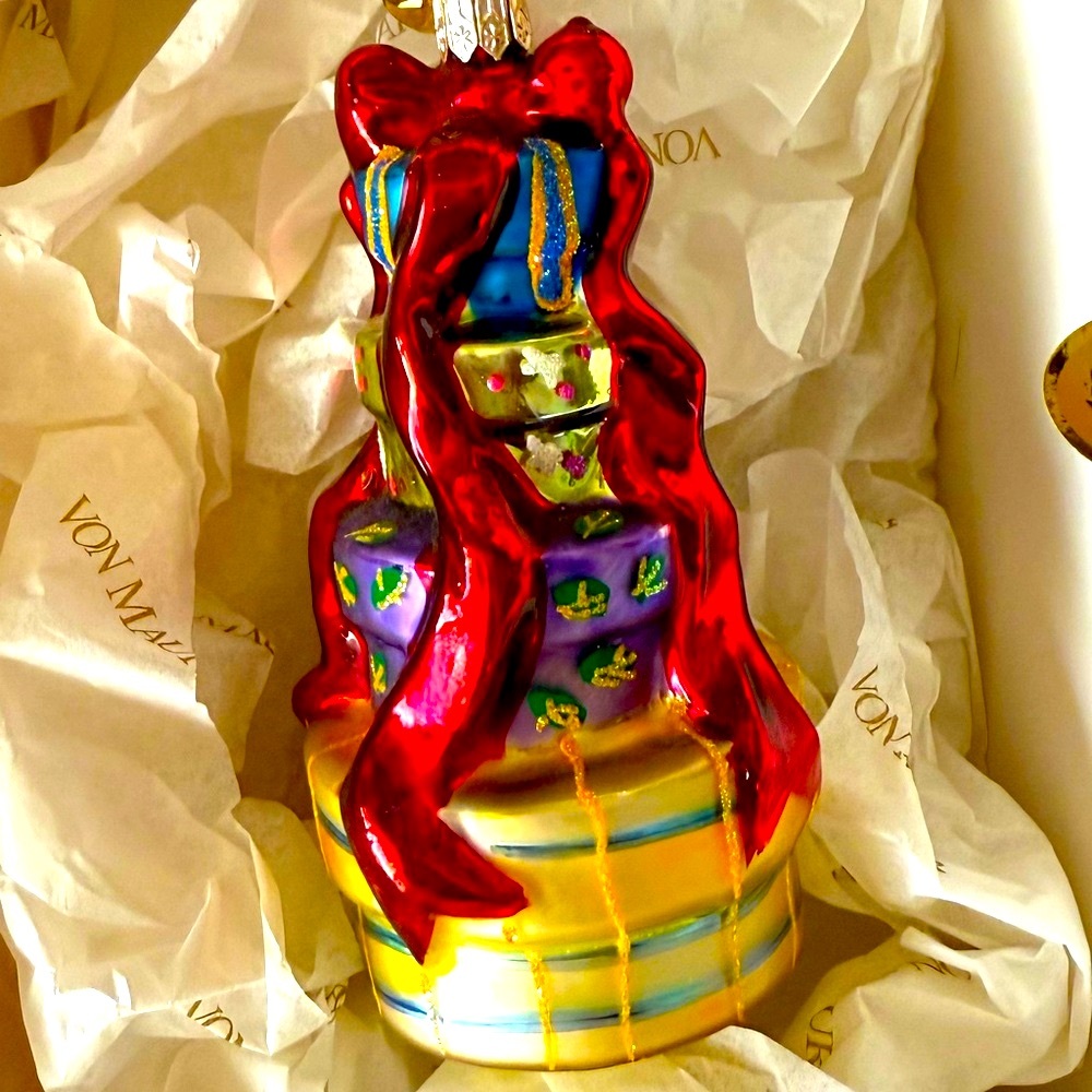 RETIRED 2000 Christopher Radko “Shopping Spree” Ornament